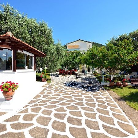 Villa Emilia Пахис Екстериор снимка