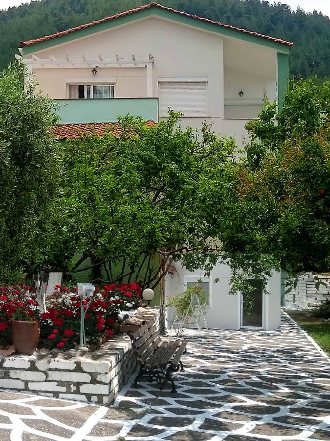 Villa Emilia Пахис Екстериор снимка