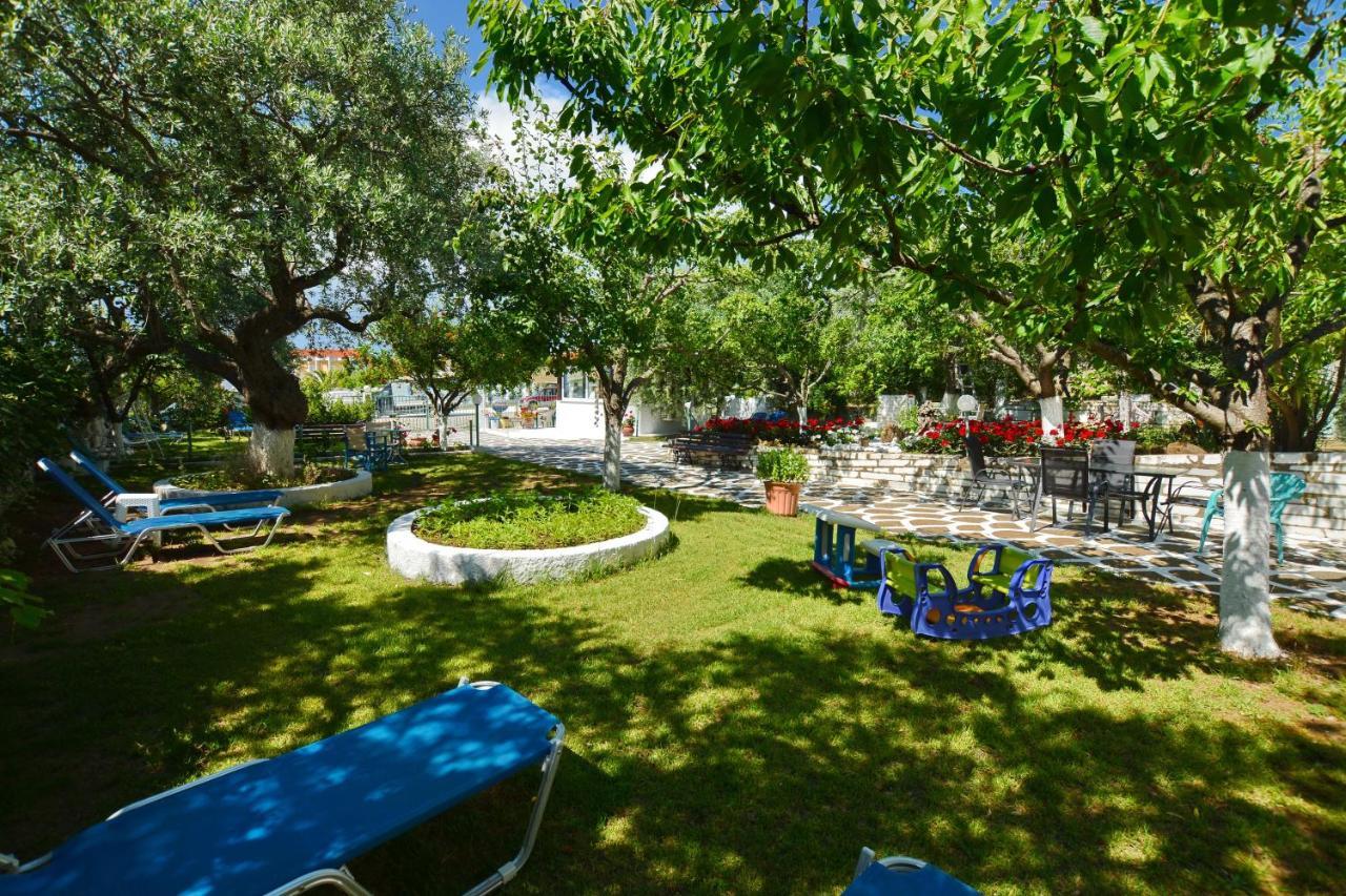 Villa Emilia Пахис Екстериор снимка